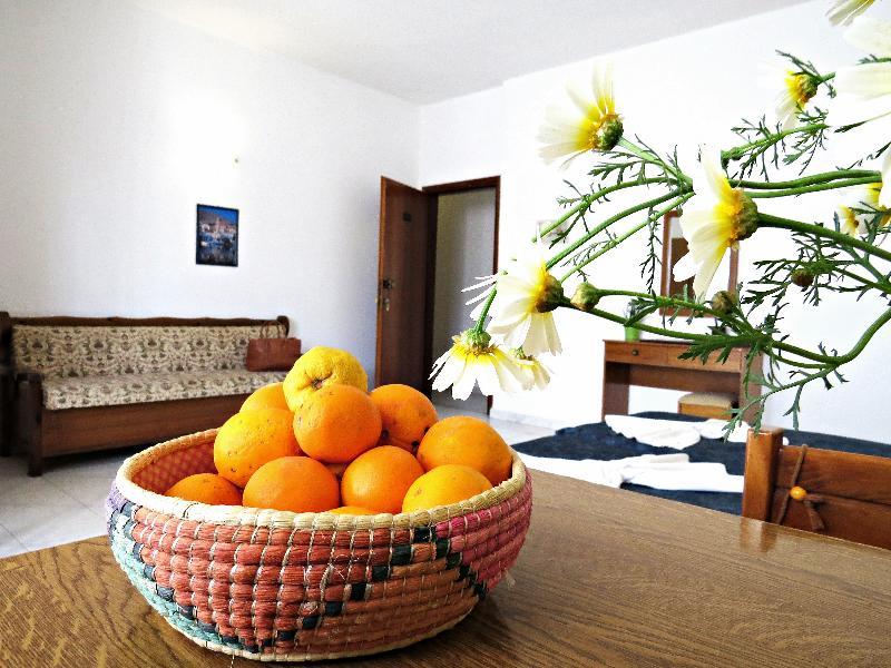 Maritime Hotel Apartments Petaloudes Экстерьер фото